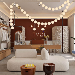 Відкриття після ремонту Tvoï Concept Store у Чернівцях 
